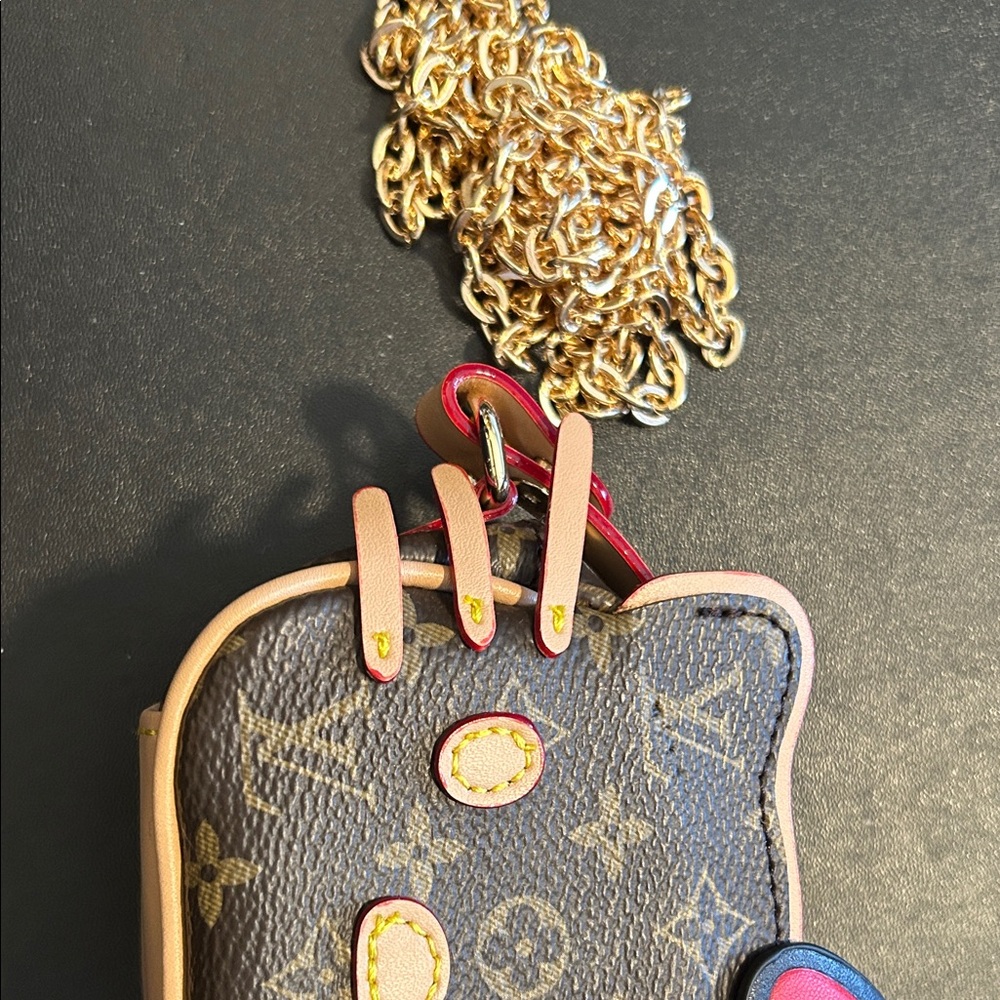 New Upcycled LV Hello Kitty Bag with Gold Chain - Picture 4 of 4